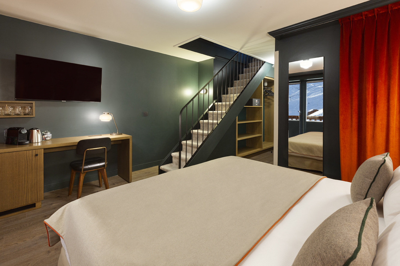 Ours Blanc Hotel & Spa – Chambre – Duplex 5 personnes (2) – BD